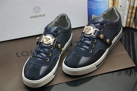 wie fallen versace schuhe aus|Versace Schuhe online kaufen .